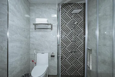 Dreibettzimmer mit Balkon — Luxury Palace Hotel